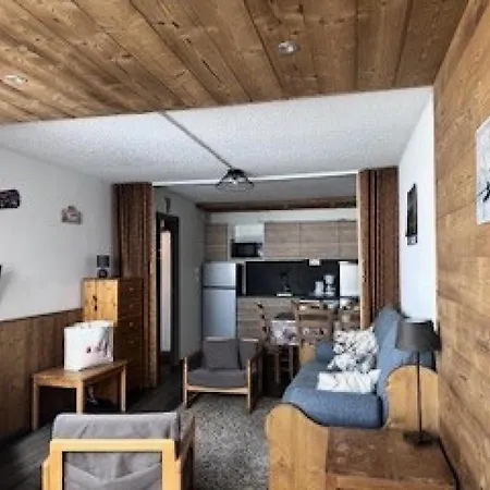 Appartement Trois Vallees - 2 Pieces 4 Personnes Expose Sud Et Offrant Vue Superbe Mae-7729 *